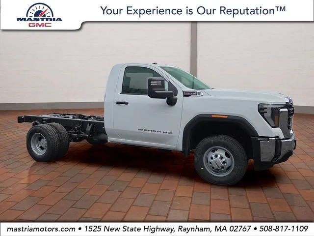 2026 GMC Sierra 3500 HD Chassis Cab Pro