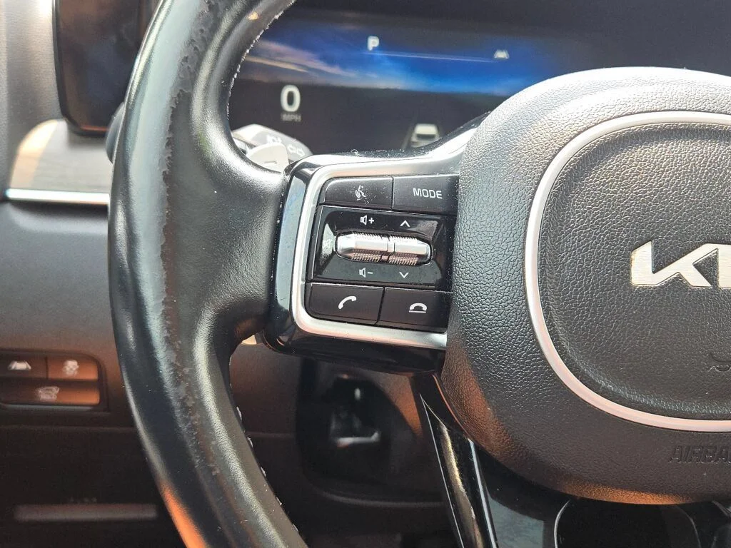 Used 2022 Ebony Black Kia X-Line SX Prestige image 33