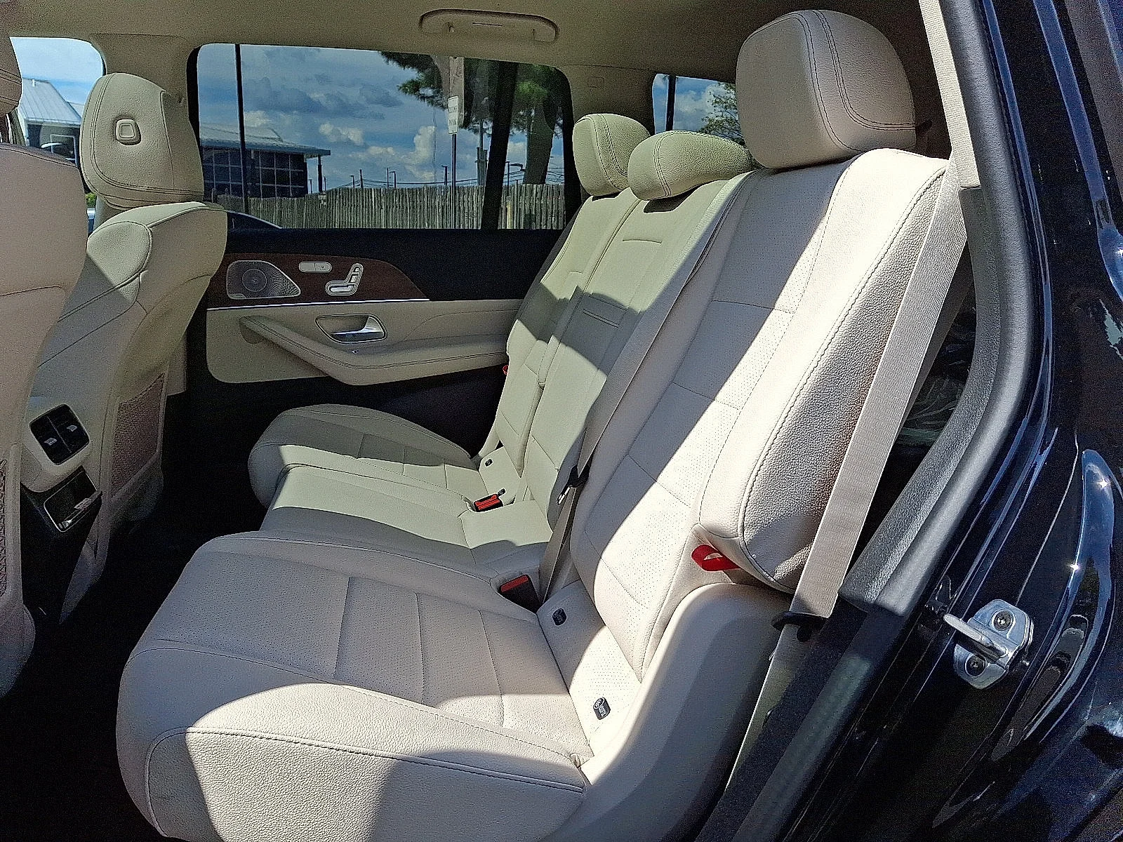 Used 2026 Black   040 Mercedes-Benz GLS 450 image 6