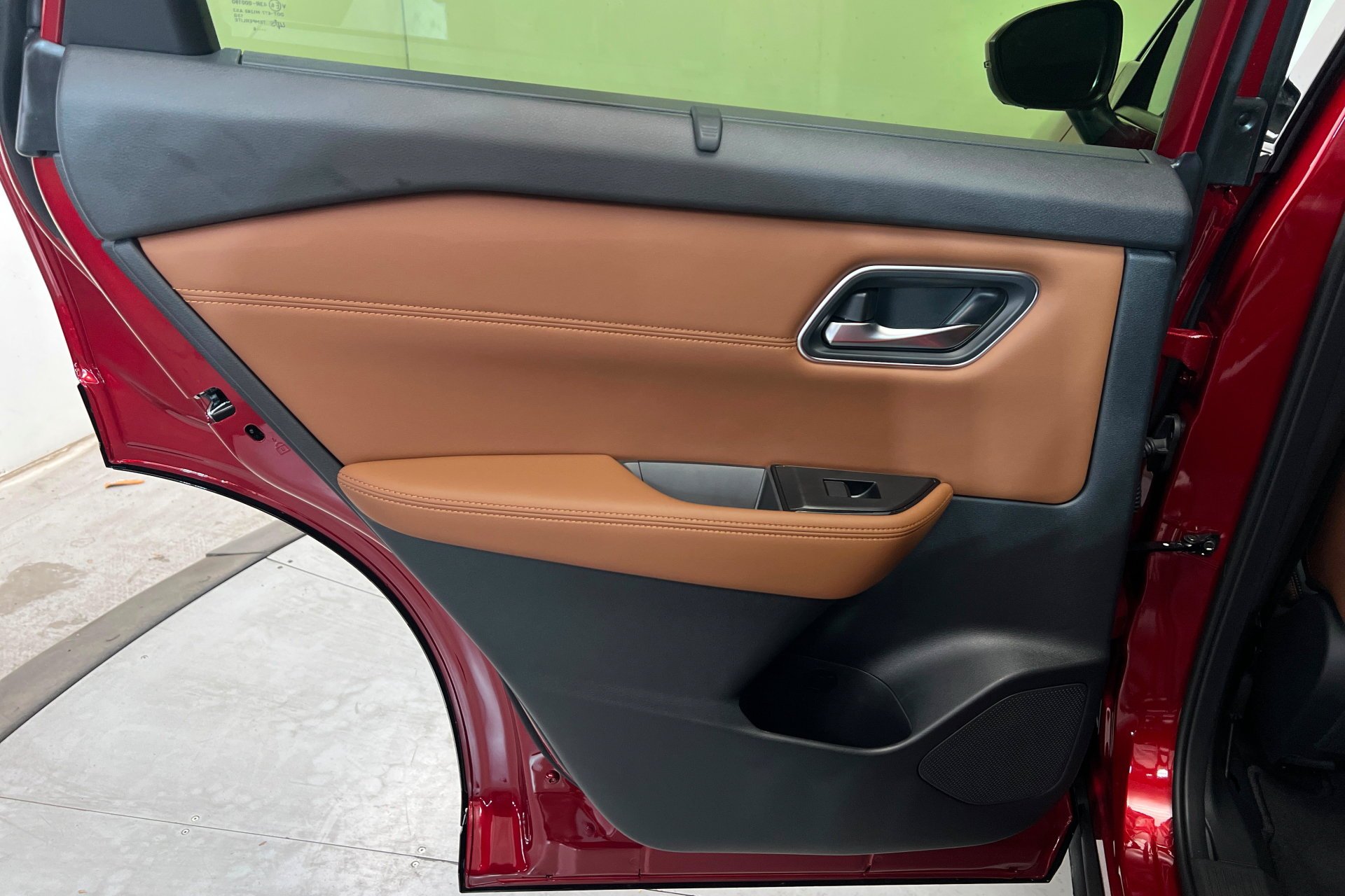 New 2026 Scarlet Ember Tintcoat Nissan Platinum image 23