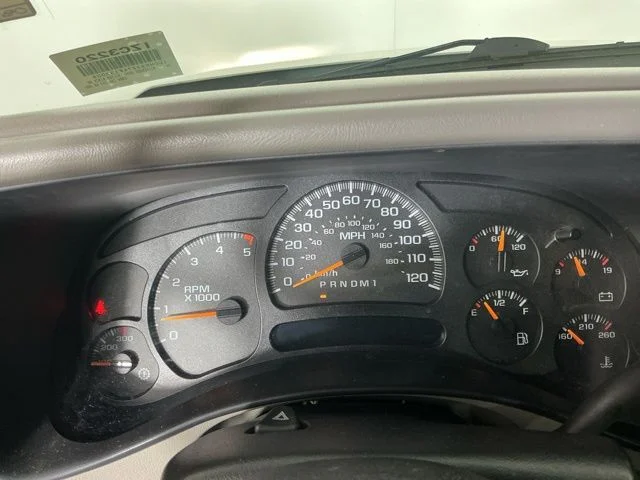 Used 2006 Silver Chevrolet Work Truck image 15