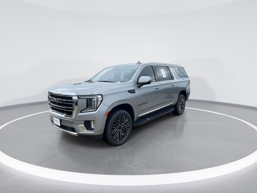 Used 2023 Gray GMC SLT image 4