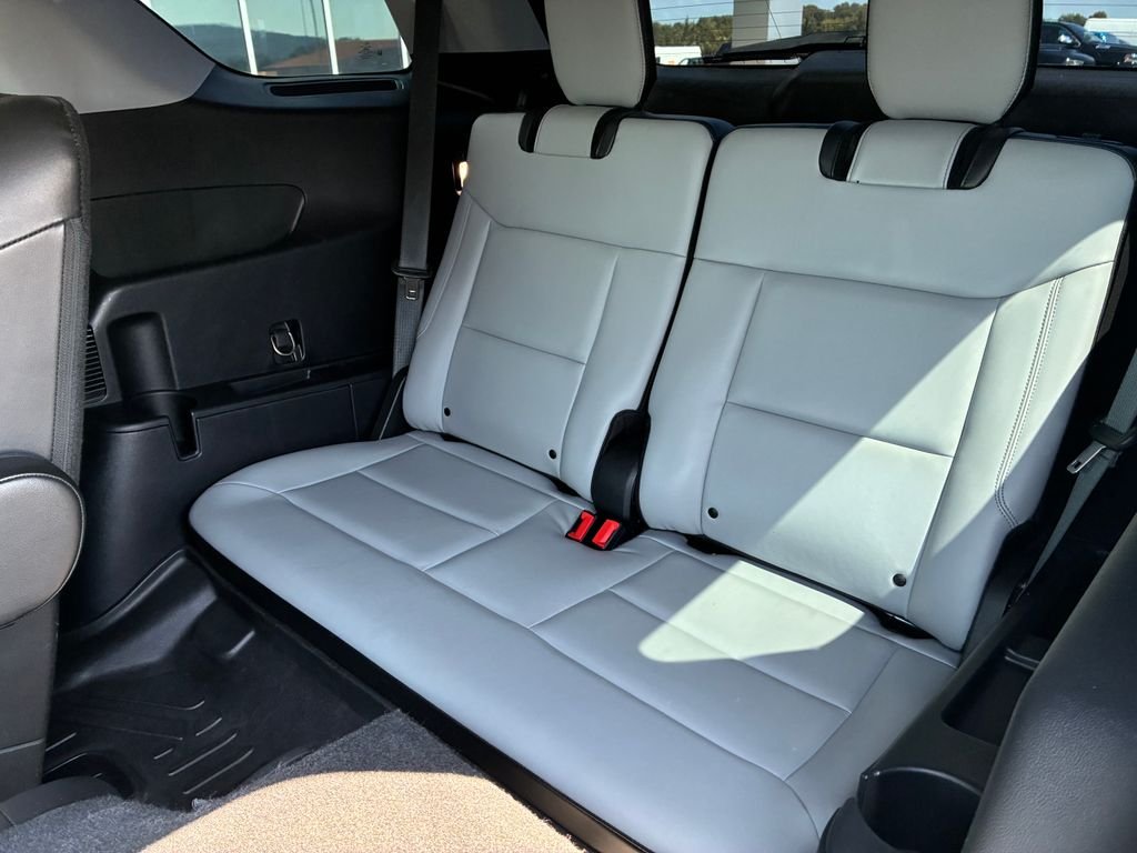 Used 2021 Silver Ford XLT image 20