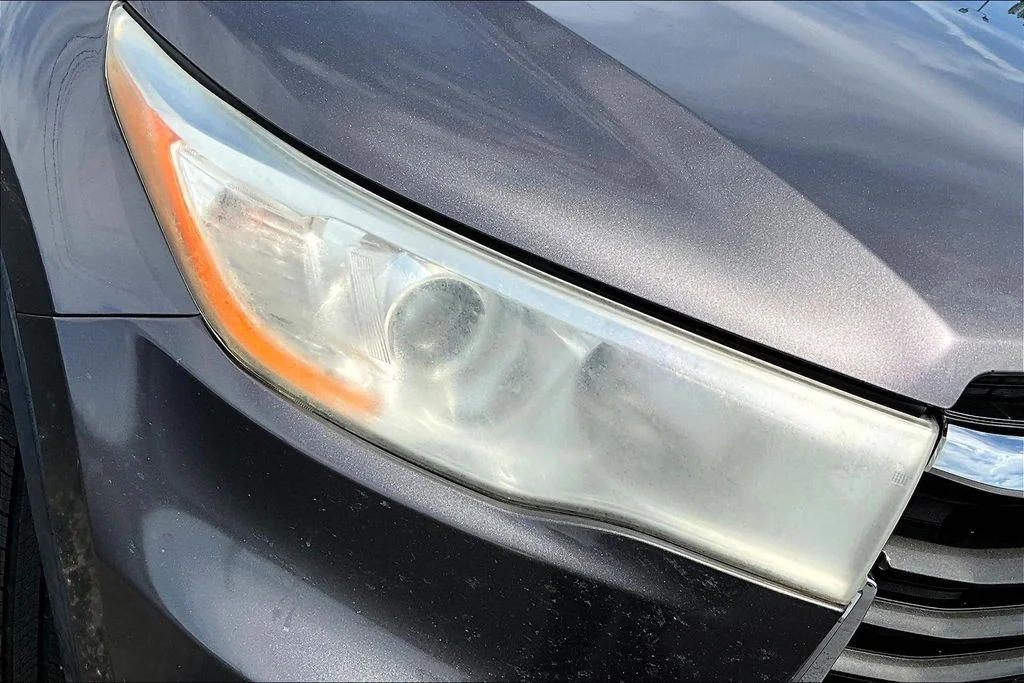 Used 2015 Predawn Gray Mica Toyota XLE V6 image 35