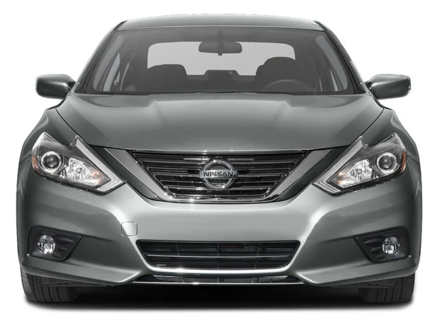 Used 2016 Gun Metallic Nissan 2.5 SR image 7