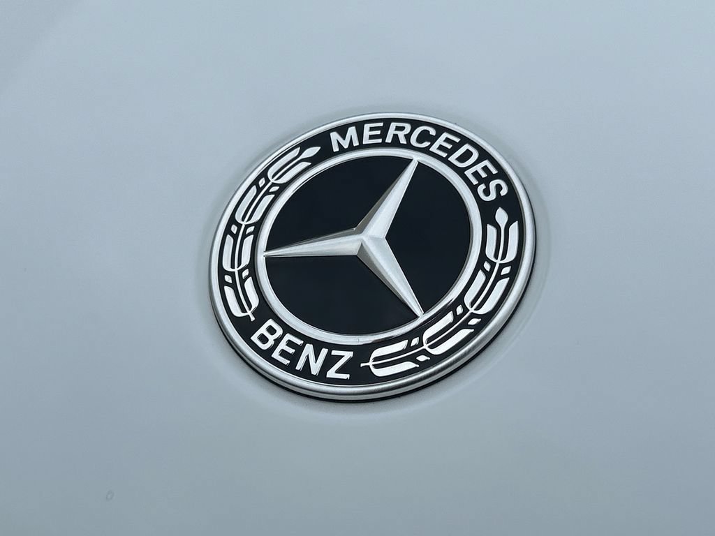 New 2027 Polar White Mercedes-Benz GLC 300 image 62