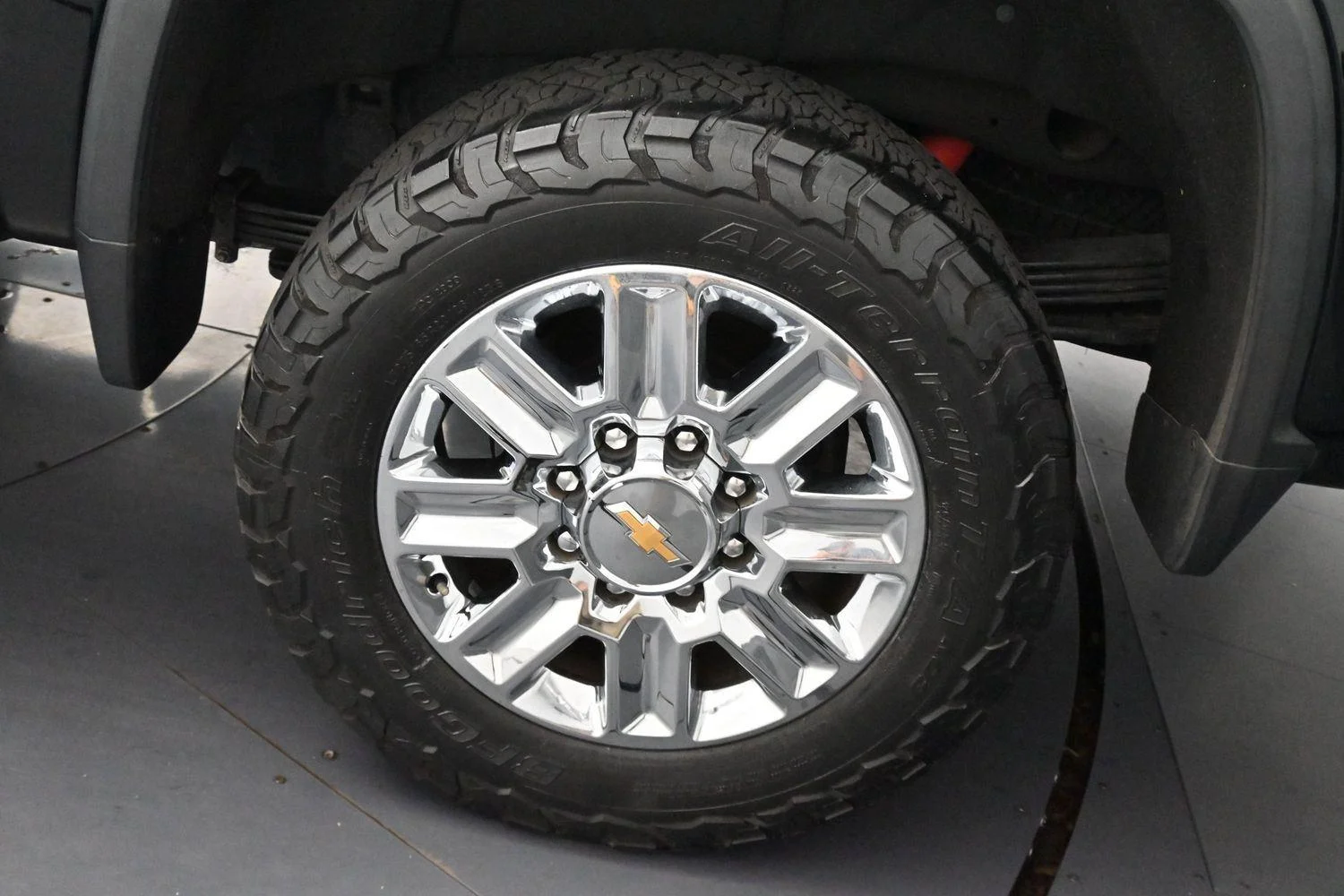 Used 2024 Black Chevrolet High Country image 36