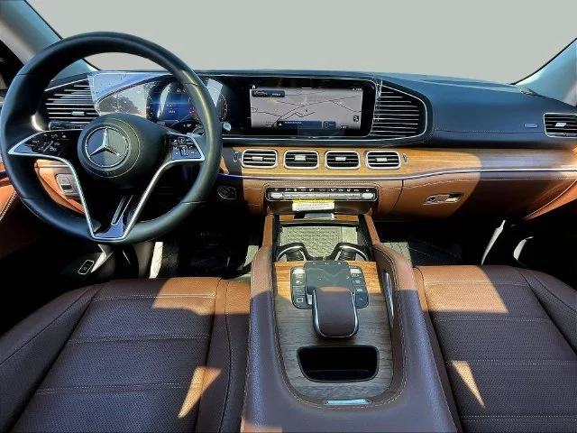 Used 2026 Silver Mercedes-Benz GLE 450 image 9