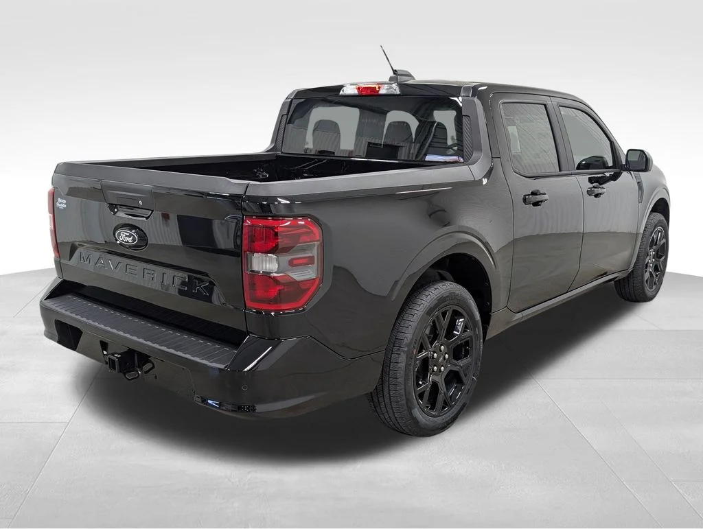 New 2025 Shadow Black Ford Lobo™ image 6