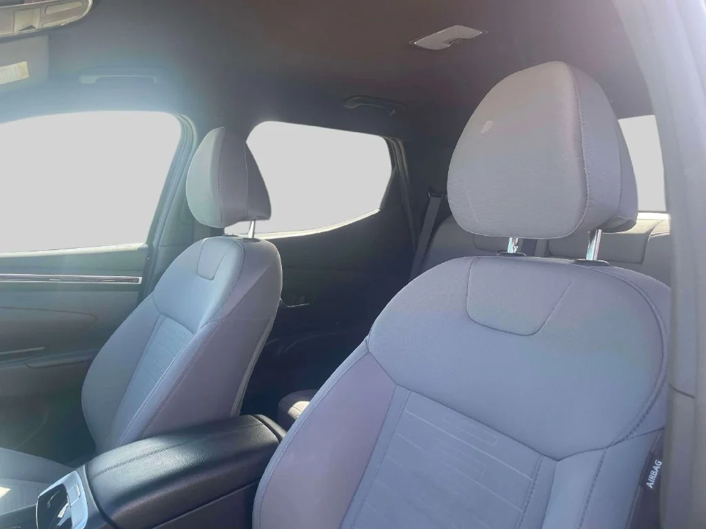 Certified Used 2023 Black Hyundai SE image 20