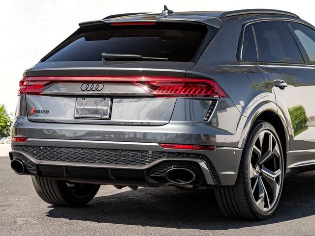 Used 2022 Daytona Gray Pearl Effect Audi 4.0T image 7