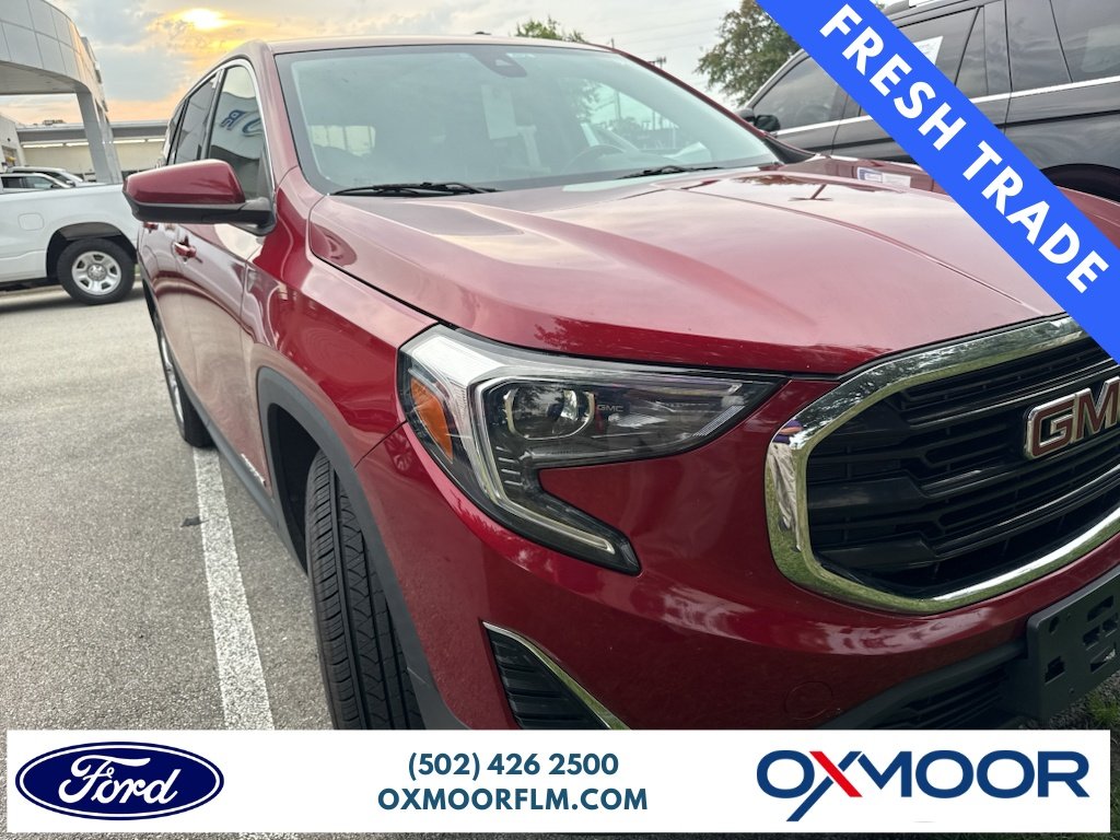 Used 2020 Red Quartz Tintcoat GMC SLE image 1