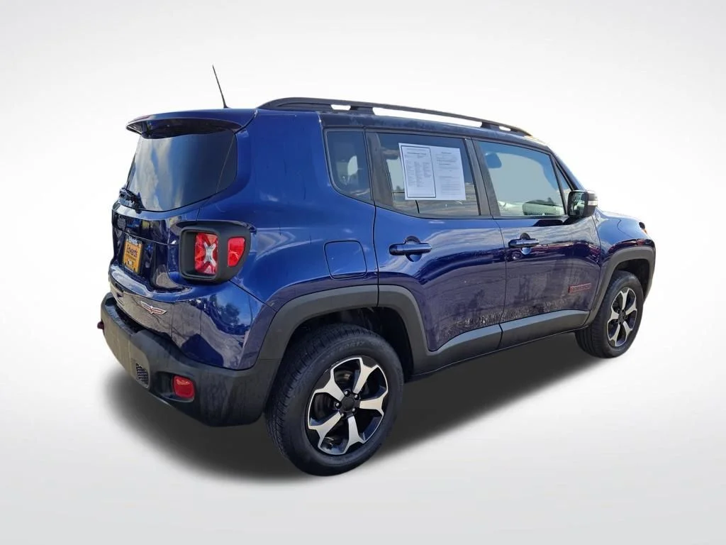 Used 2020 Blue Jeep Trailhawk image 3