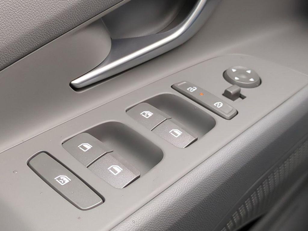 New 2026 Gray Hyundai SEL Sport Premium image 28