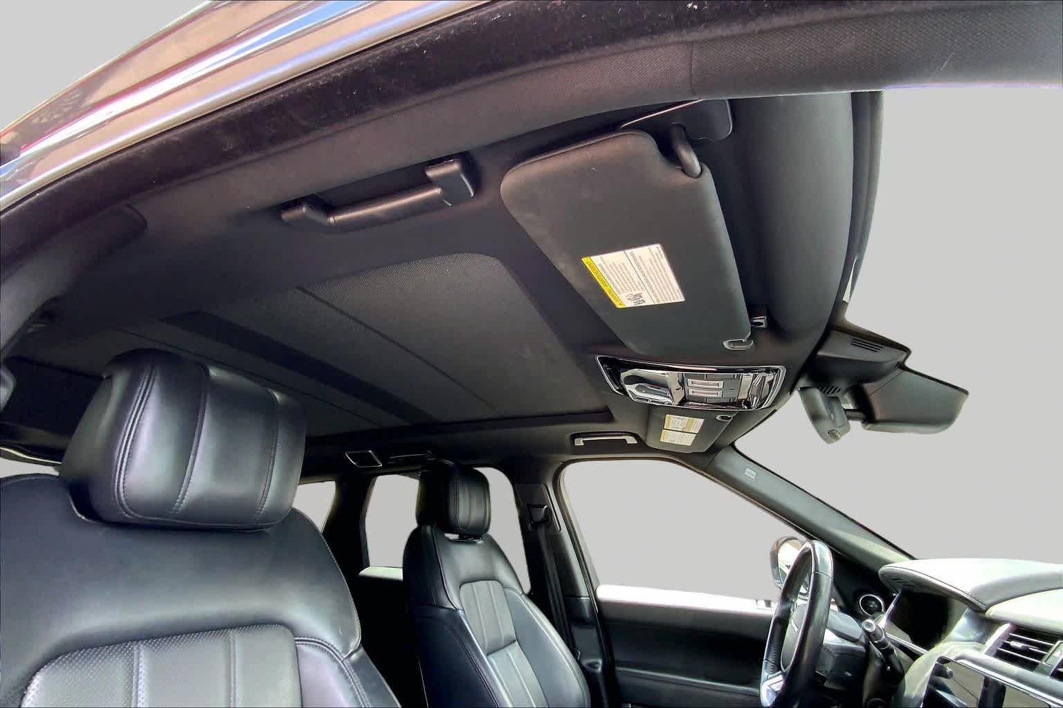 Used 2019 Borealis Black Metallic Land Rover HSE image 14