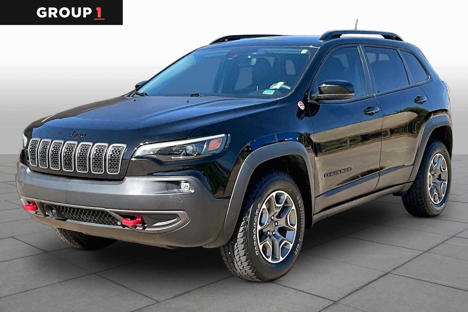 2023 Jeep Cherokee Trailhawk