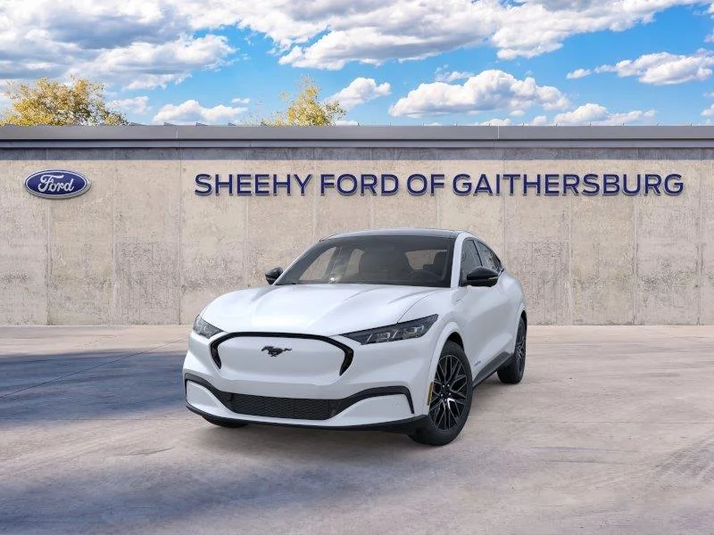 New 2026 Star White Metallic Tri-coat Ford Premium image 2