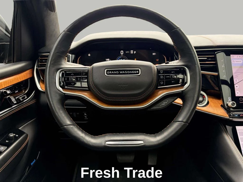 Used 2022 Diamond Black Crystal Pearlcoat Jeep Series III image 14