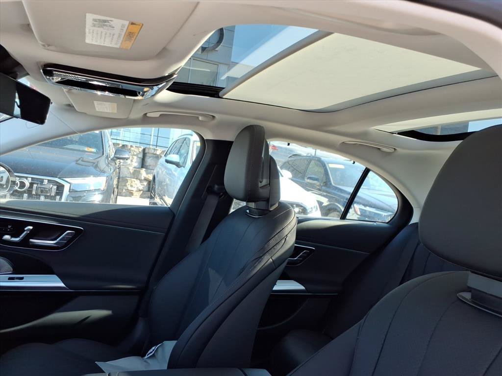New 2026 Polar White Mercedes-Benz E350 image 12