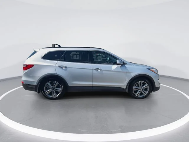 Used 2015 Silver Hyundai Limited image 9