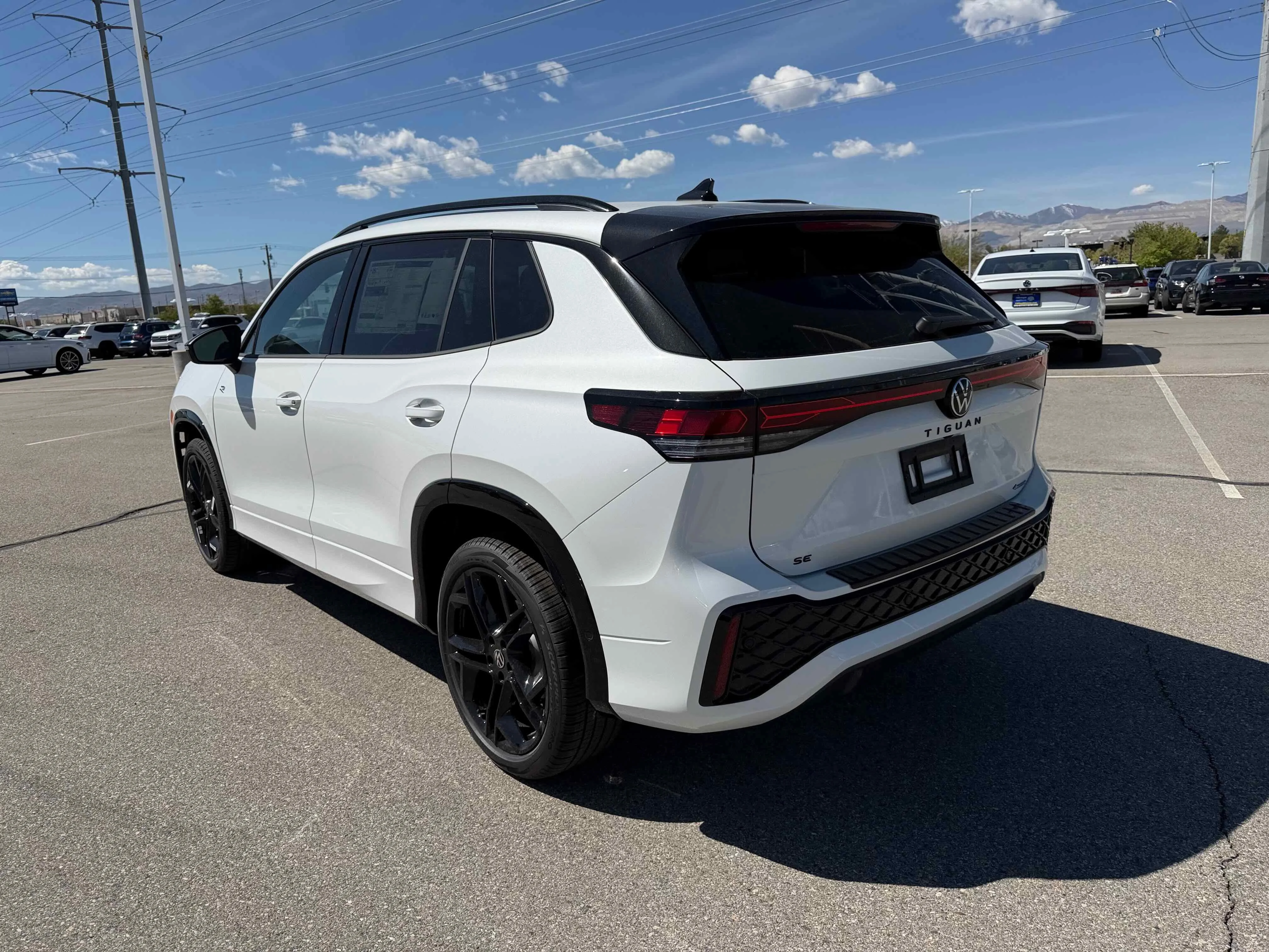 New 2026 Opal White Volkswagen SE R-Line Black image 3