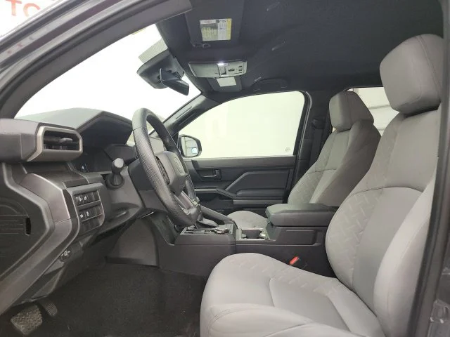 Used 2025  Toyota SR5 image 11