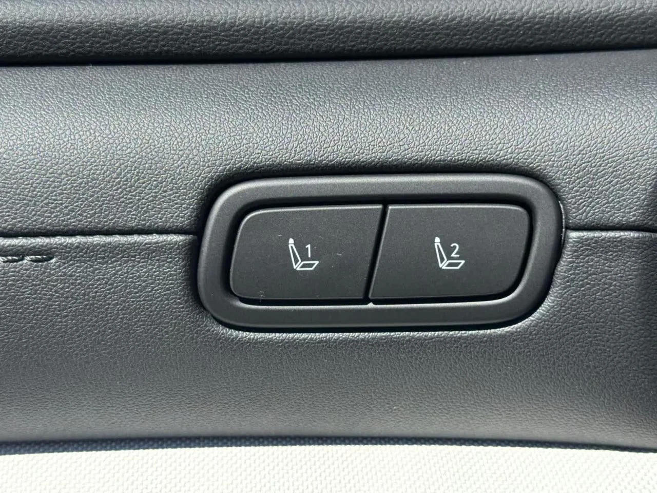 New 2026 Black Hyundai Limited AWD image 25