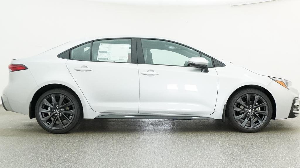 New 2027 Classic Silver Metallic Toyota XSE image 13