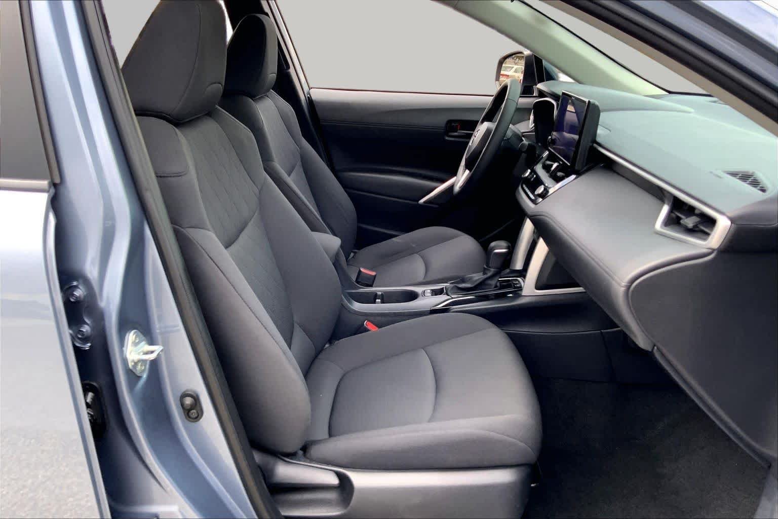 Used 2023 Celestite Toyota LE image 9