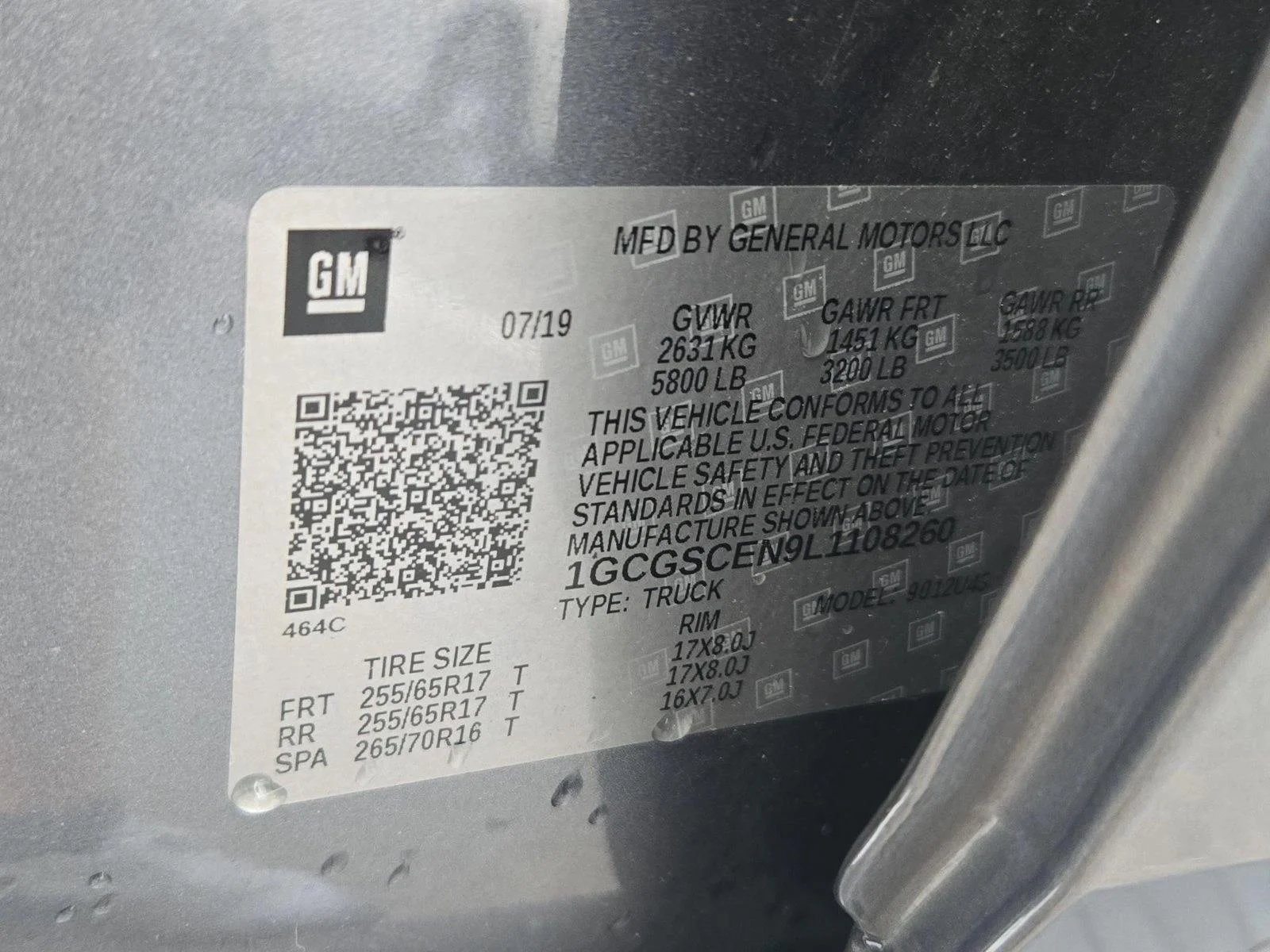 Used 2020 Satin Steel Metallic Chevrolet 2WD LT image 23