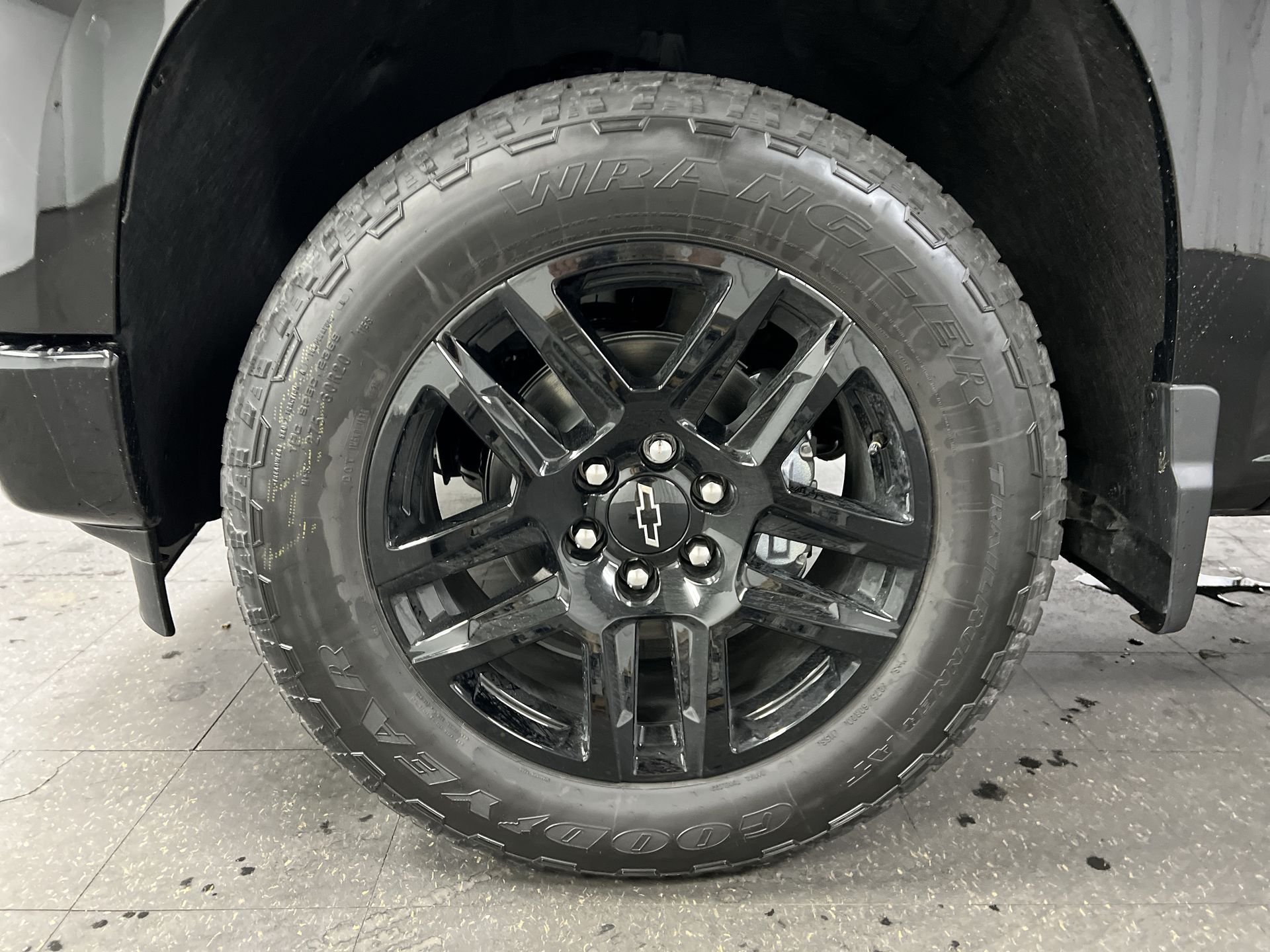 New 2026 Black Chevrolet RST image 34
