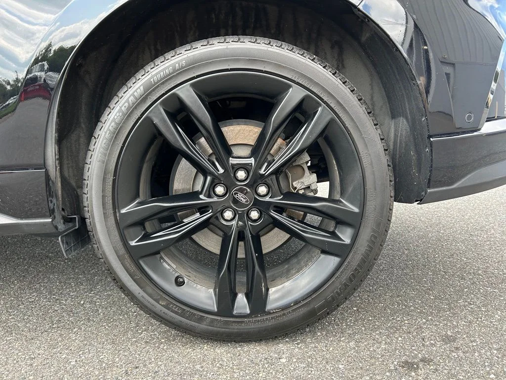 Used 2019 Black Metallic Ford ST image 10