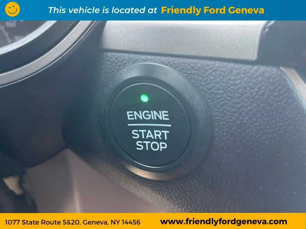 Used 2021 Gold Ford SE image 20