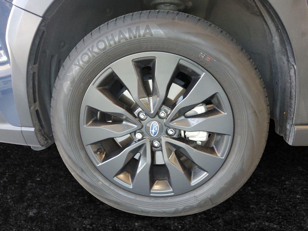 Used 2024 Blue Subaru Onyx Edition image 27