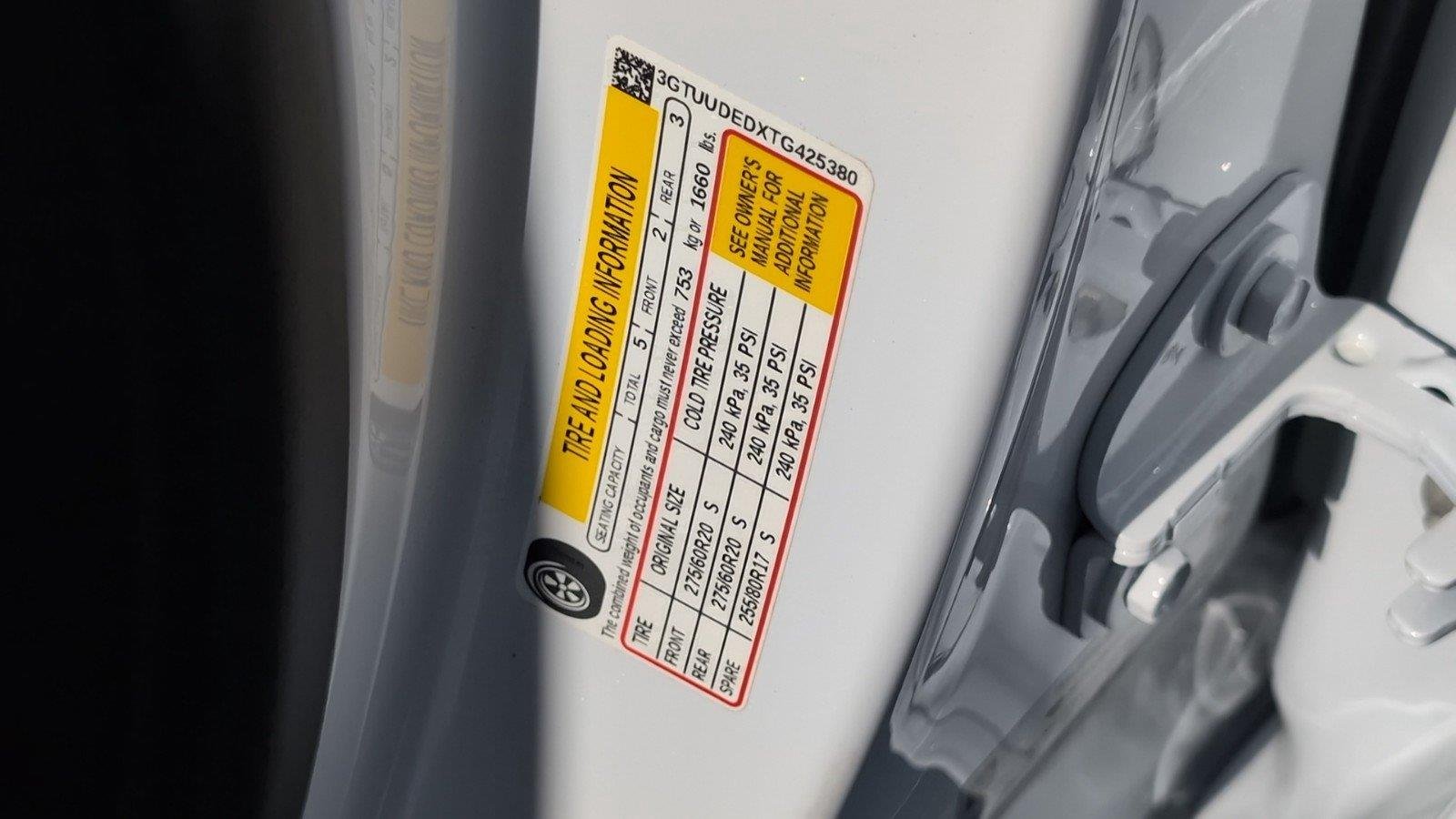 New 2026 Glacier White Tricoat GMC SLT image 16
