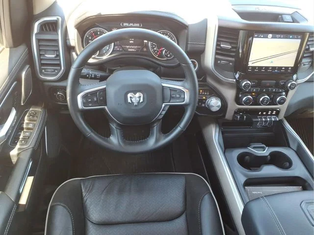 Used 2022 Silver Ram Laramie image 18