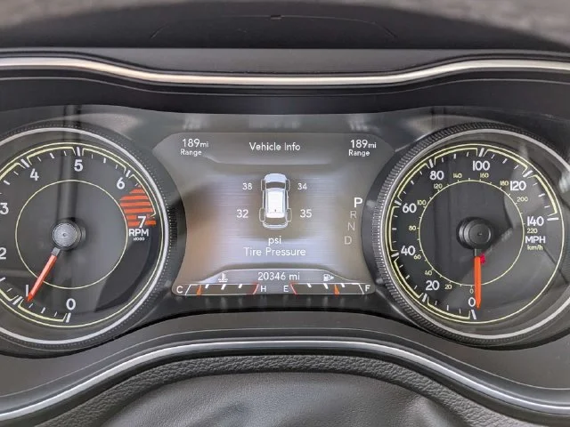 Used 2023 White Jeep Altitude image 24