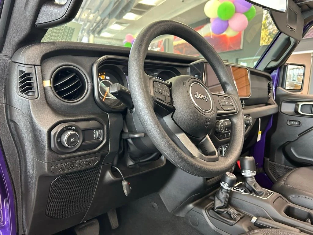 New 2026 Reign Exterior Paint Jeep Sport image 15