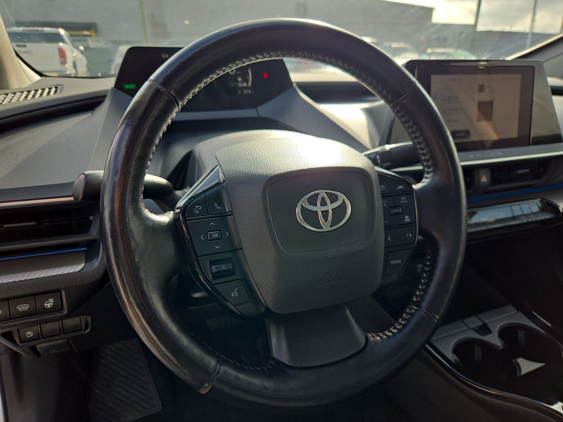 Used 2024 Pearl Toyota XLE image 17