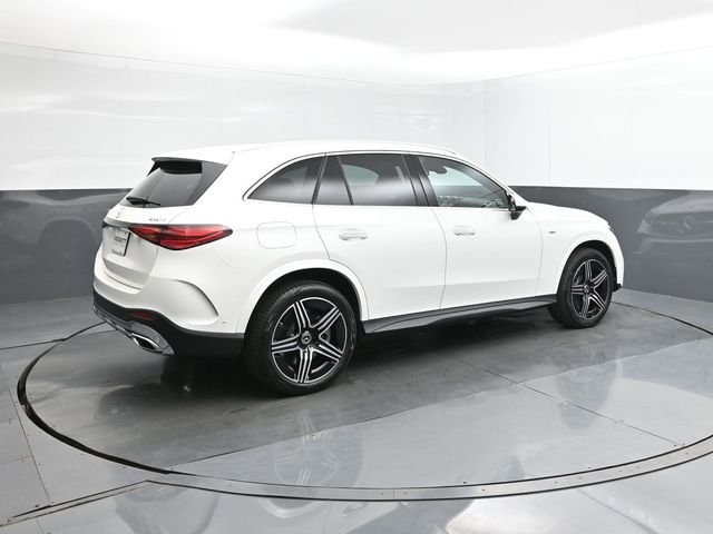 Used 2025 White Mercedes-Benz GLC 350e image 15