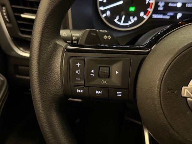 Used 2023 Pearl White Tricoat Nissan SV image 40