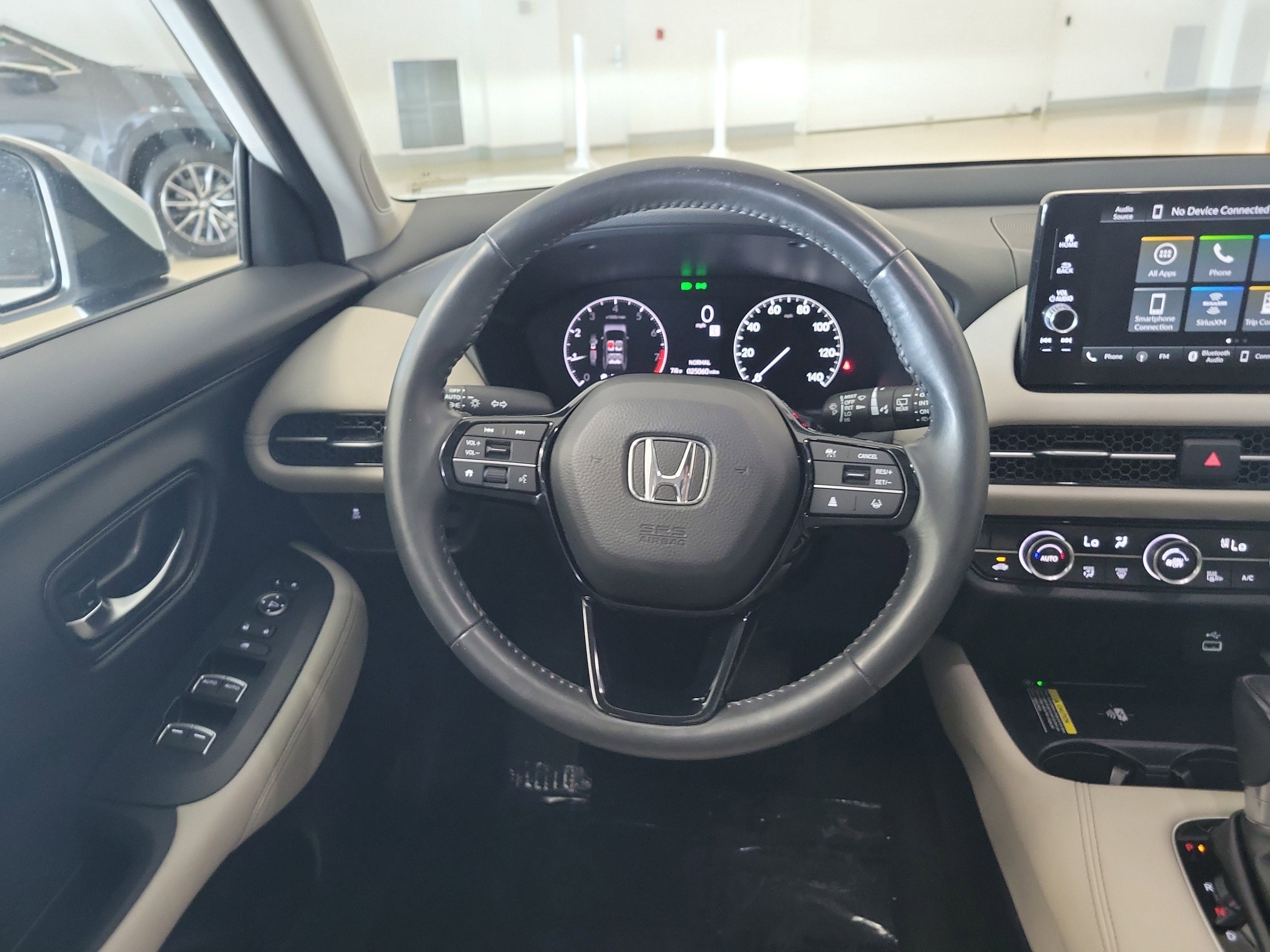 Used 2023 Platinum White Honda EX-L image 17