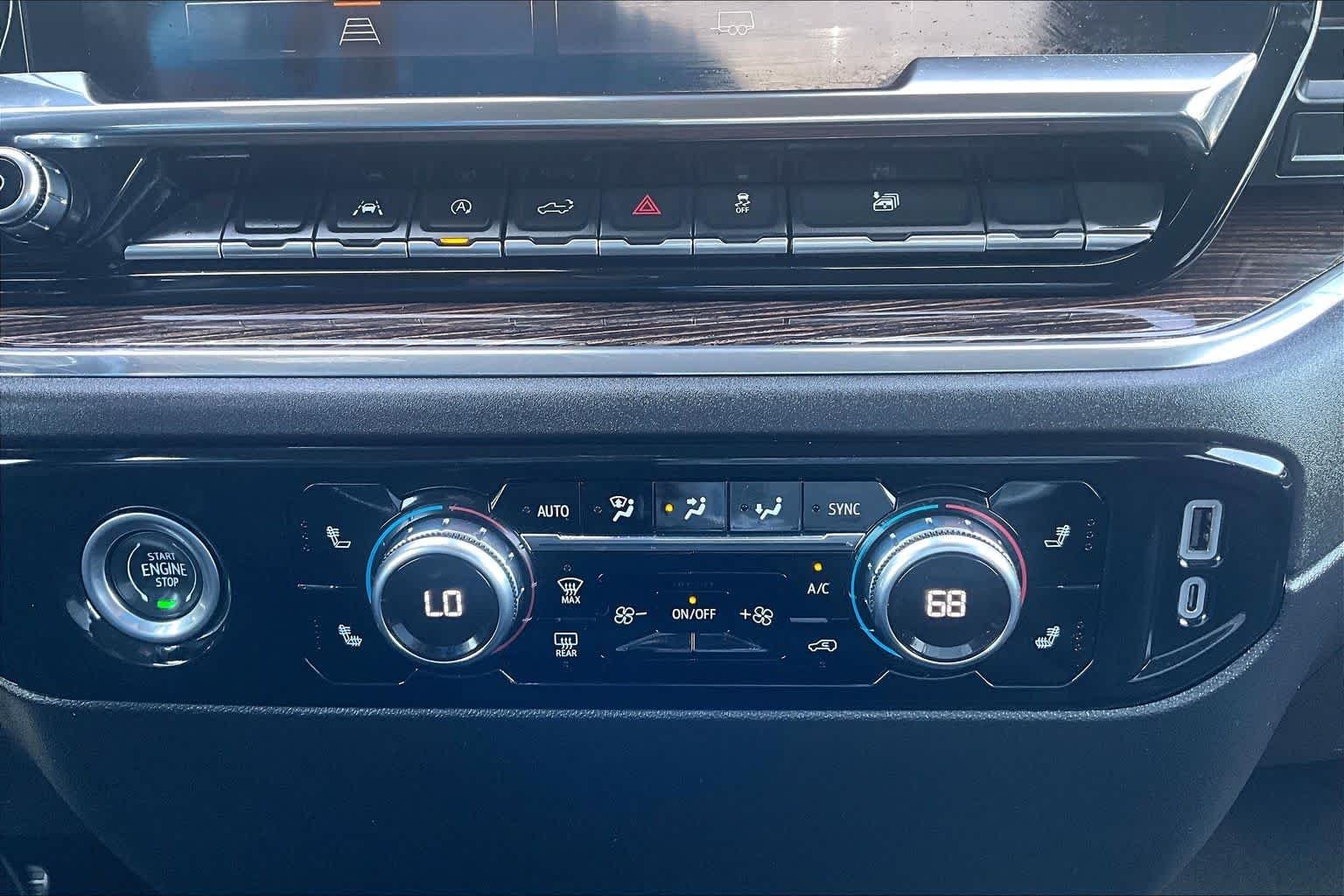 Used 2024 Sterling Metallic GMC Elevation image 35