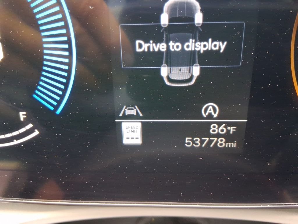 Used 2025 Gray Hyundai SEL image 23