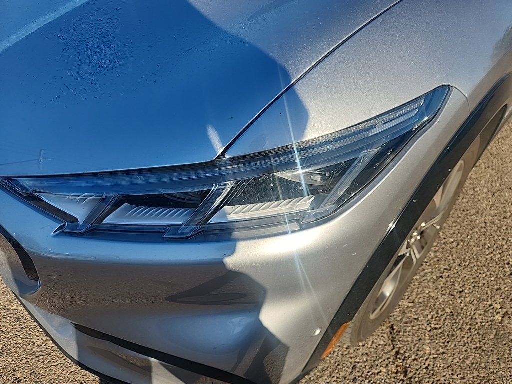 Used 2021 Silver Metallic Ford Premium image 5