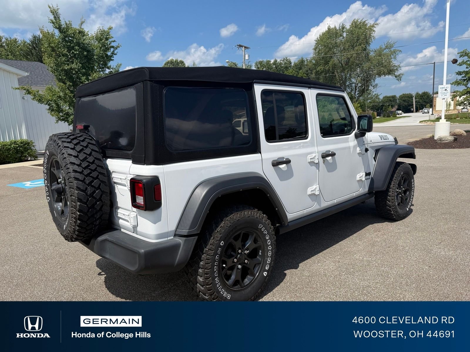 2022 Jeep Wrangler Unlimited Willys - Photo 7