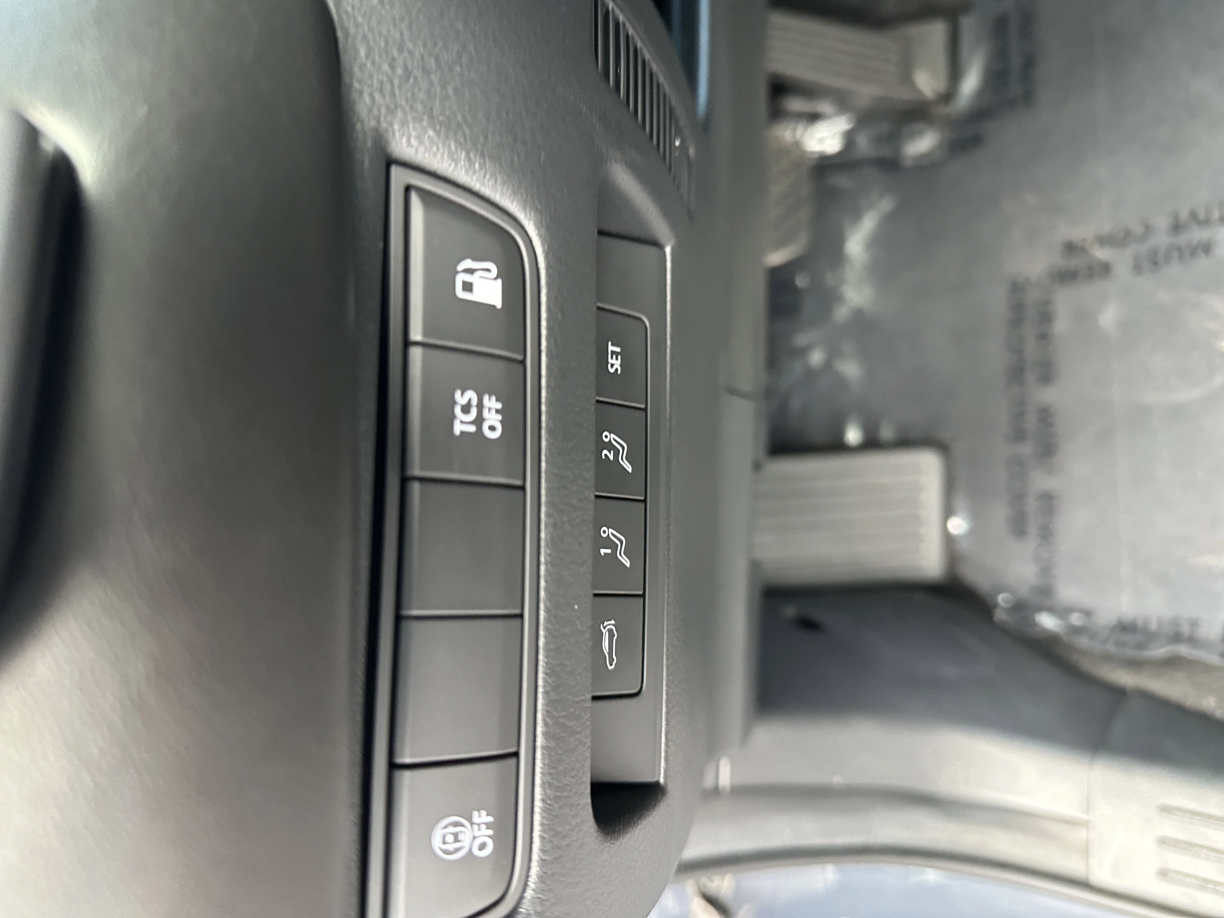 2025 Mazda CX-50 Premium - Photo 26