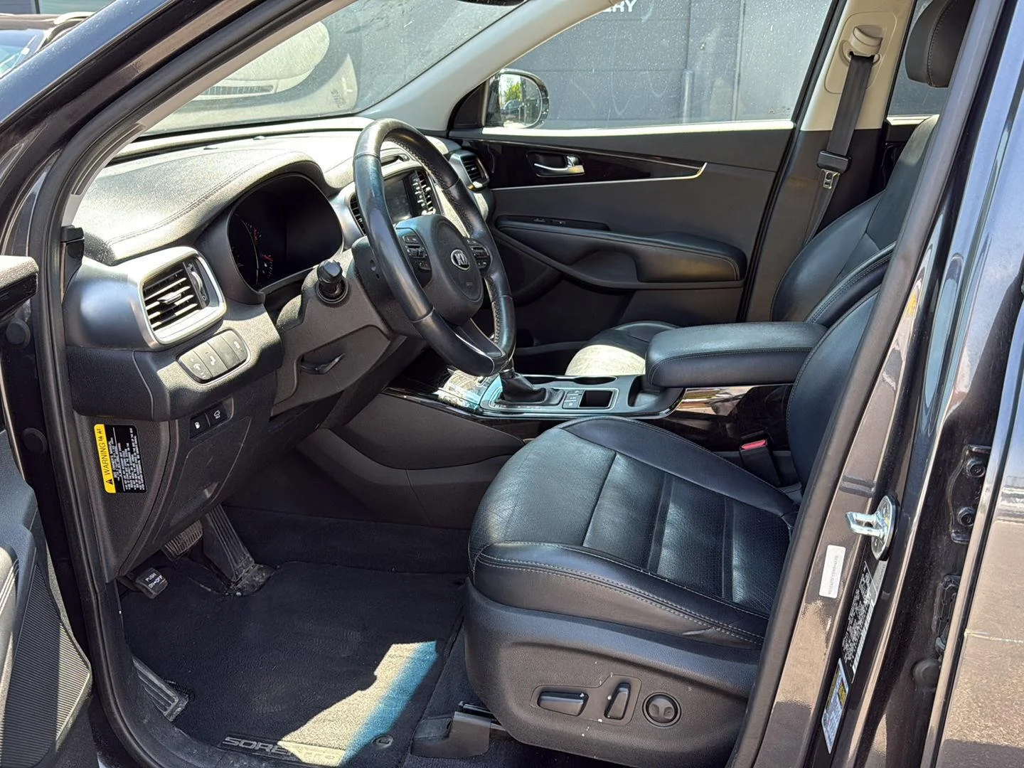 Used 2018 Platinum Graphite Kia EX V6 image 7