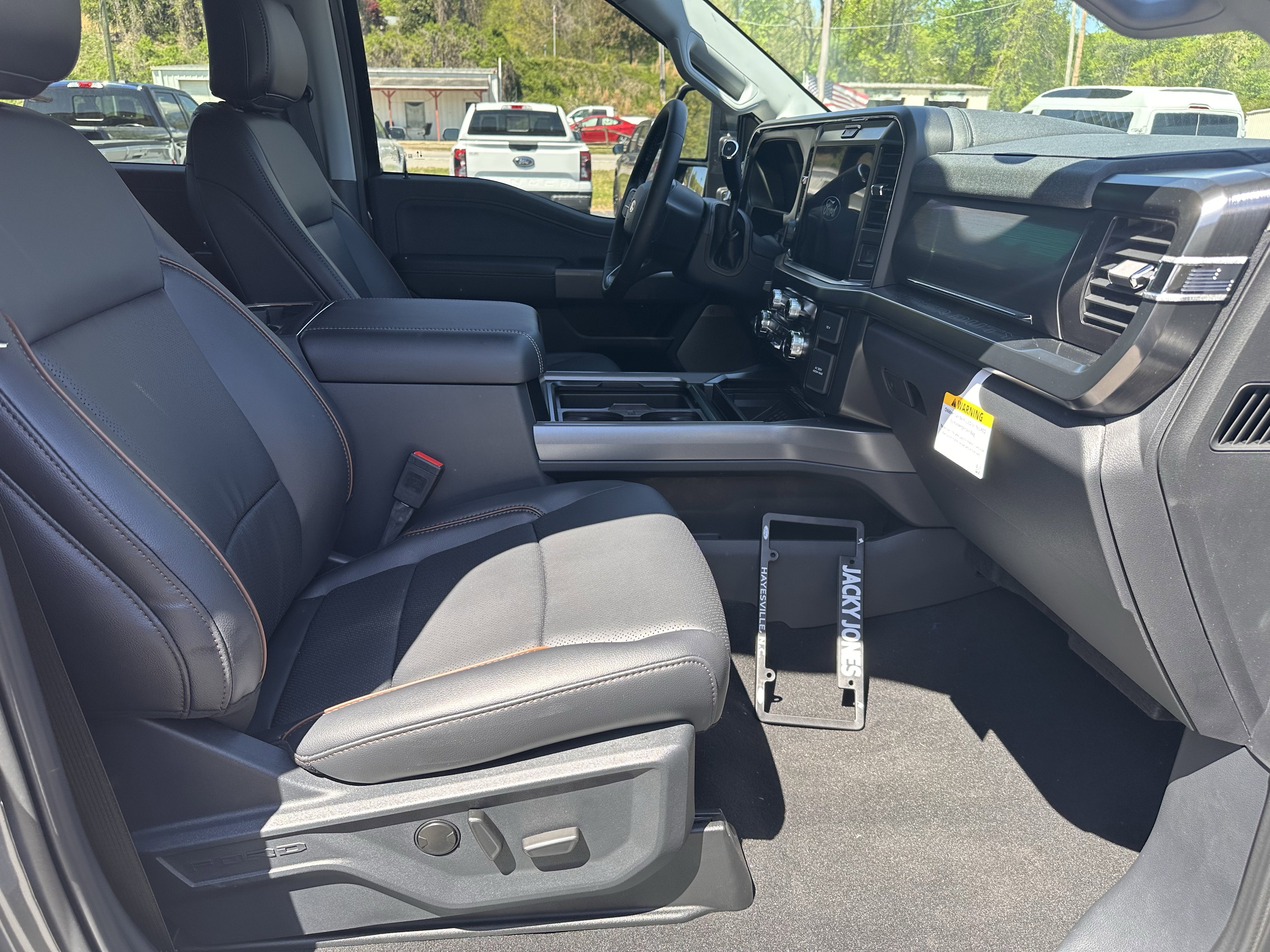 New 2026 Carbonized Gray Metallic Ford F-250® Lariat® image 15