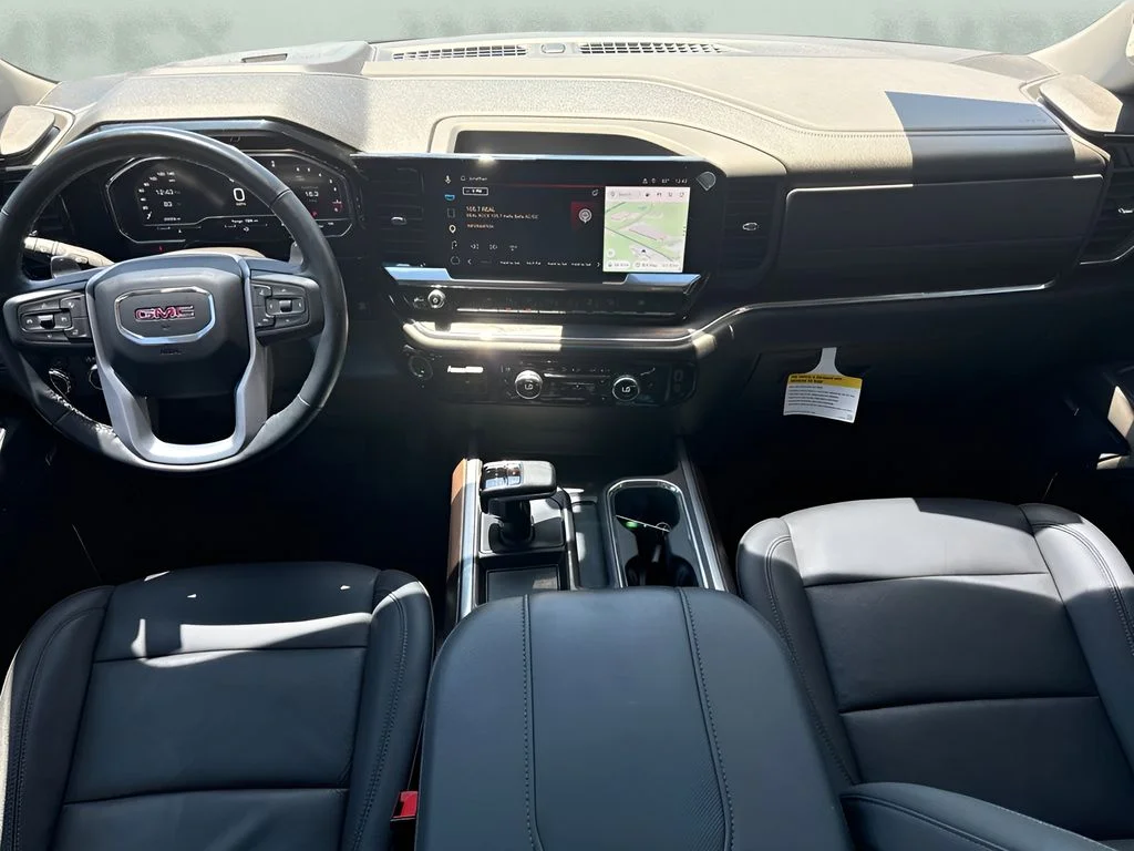Used 2023 White GMC SLT image 14